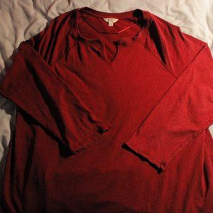 Long Sleeve/ V Neck T-shirt